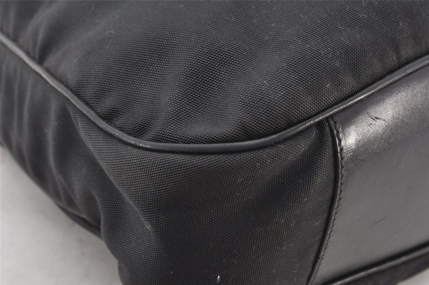 Authentic GUCCI Bamboo Shoulder Hand Bag Purse Nylon Leather 0011577 Black 5671K