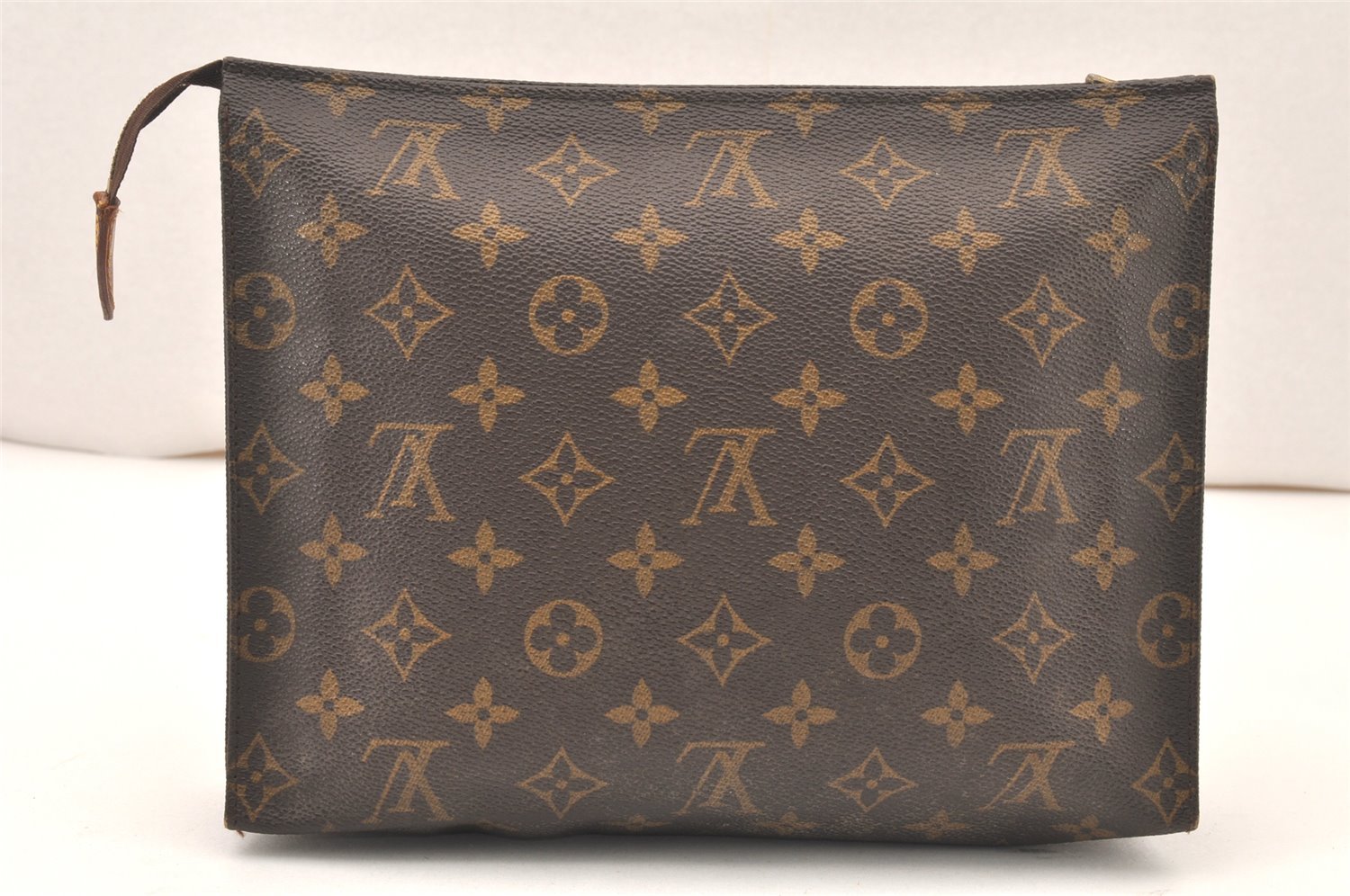 Authentic Louis Vuitton Monogram Poche Toilette 26 M47542 Cosmetics Pouch 5674K
