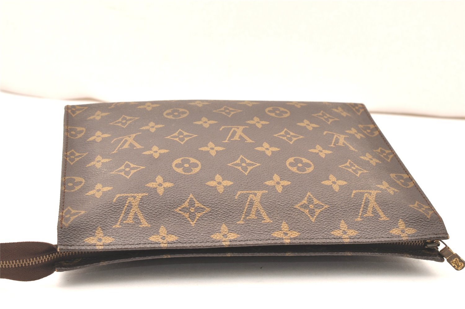 Authentic Louis Vuitton Monogram Poche Toilette 26 M47542 Cosmetics Pouch 5674K