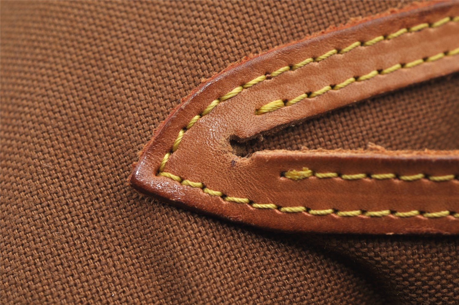 Authentic Louis Vuitton Monogram Alma Hand Bag Purse M51130 LV 5676I