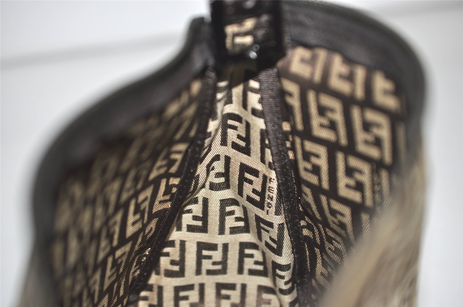 Authentic FENDI Zucchino Vintage Hand Bag Purse Canvas Leather Brown 5679I