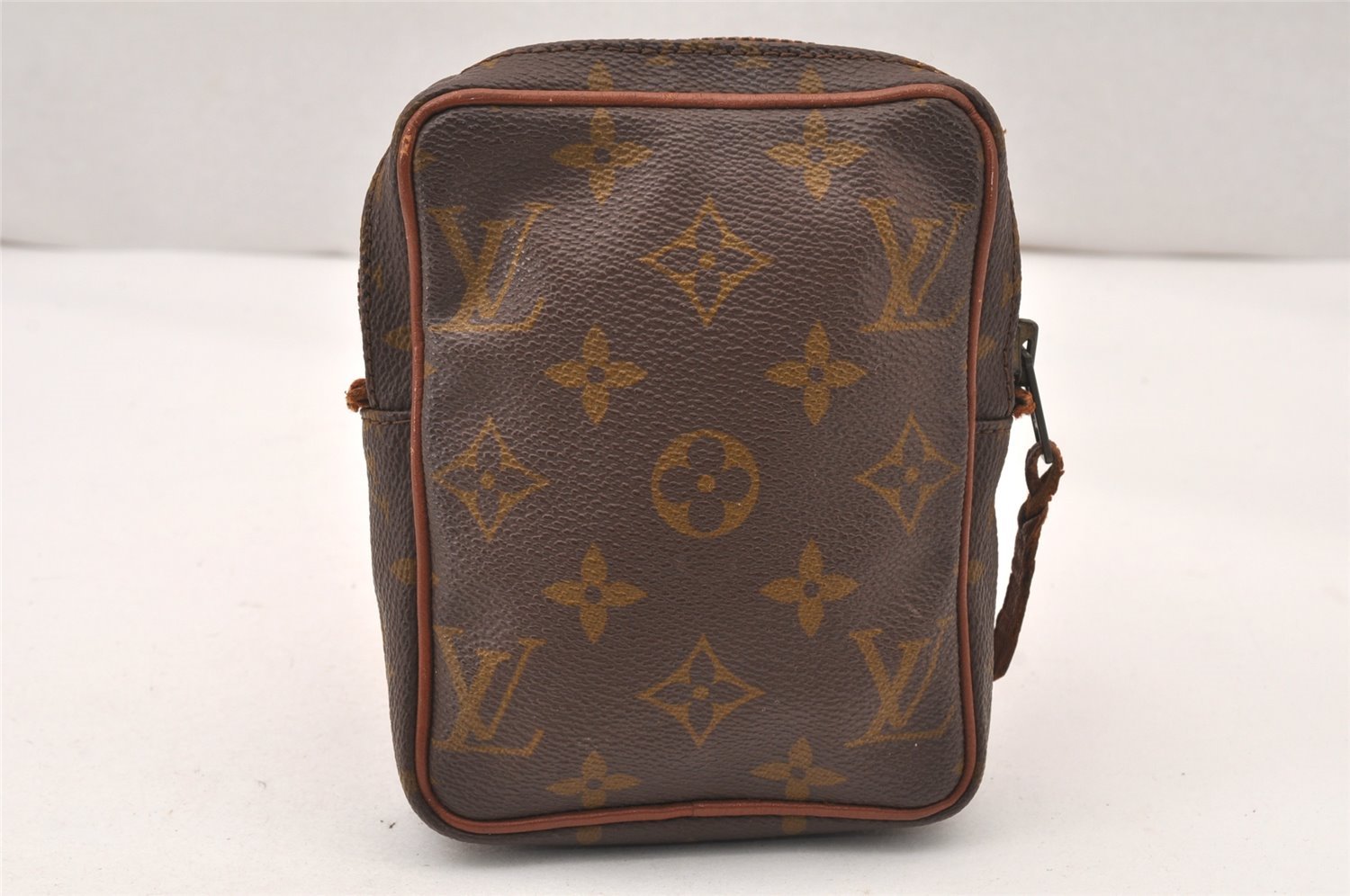 Auth Louis Vuitton Monogram Mini Poche Danube Shoulder Bag Old Model Junk 5680K