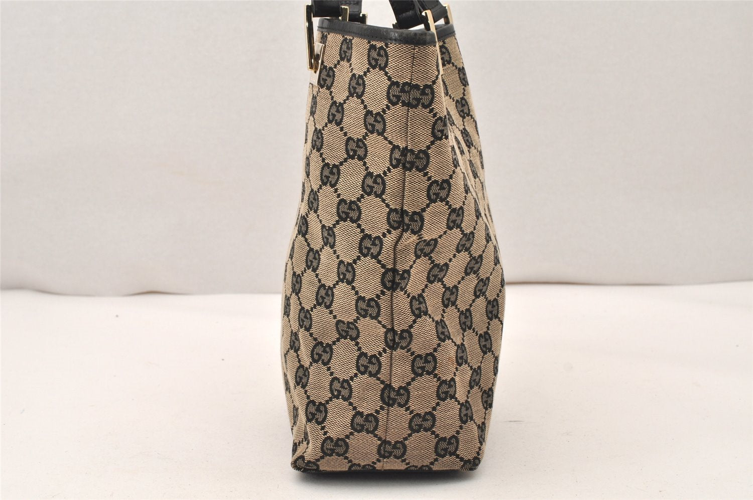 Authentic GUCCI Vintage Shoulder Tote Bag Purse GG Canvas Leather Black 5681K