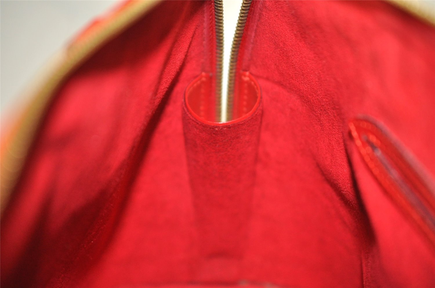 Authentic Louis Vuitton Epi Alma PM Hand Bag Red M52147 LV 5682I