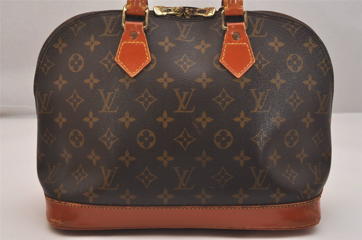 Authentic Louis Vuitton Monogram Alma Hand Bag Purse M51130 LV 5684J