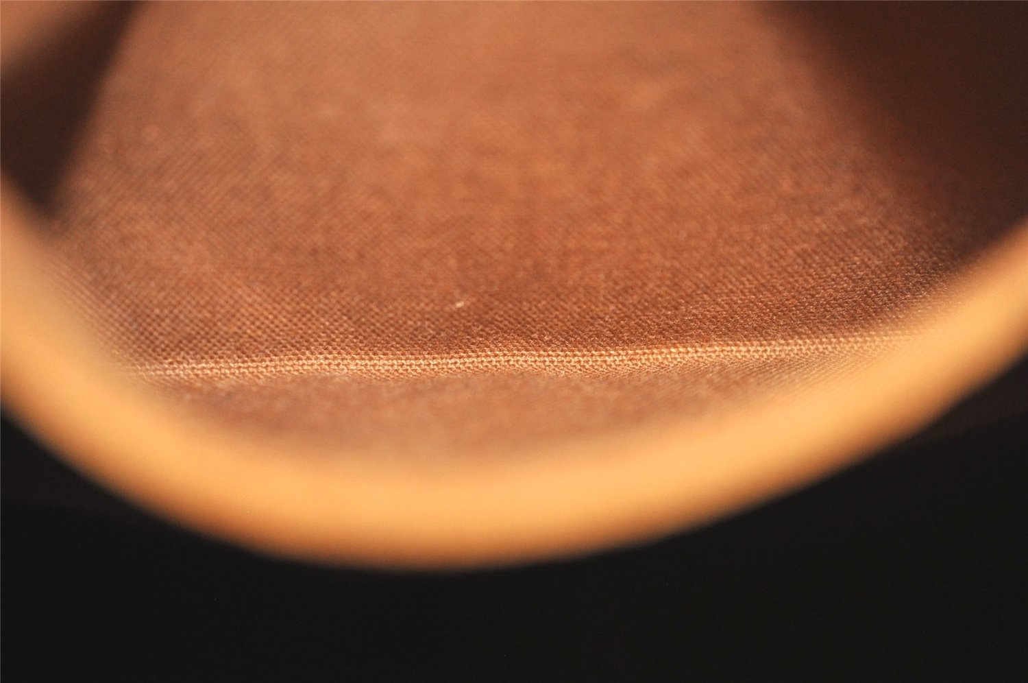 Authentic Louis Vuitton Monogram Alma Hand Bag Purse M51130 LV 5684J