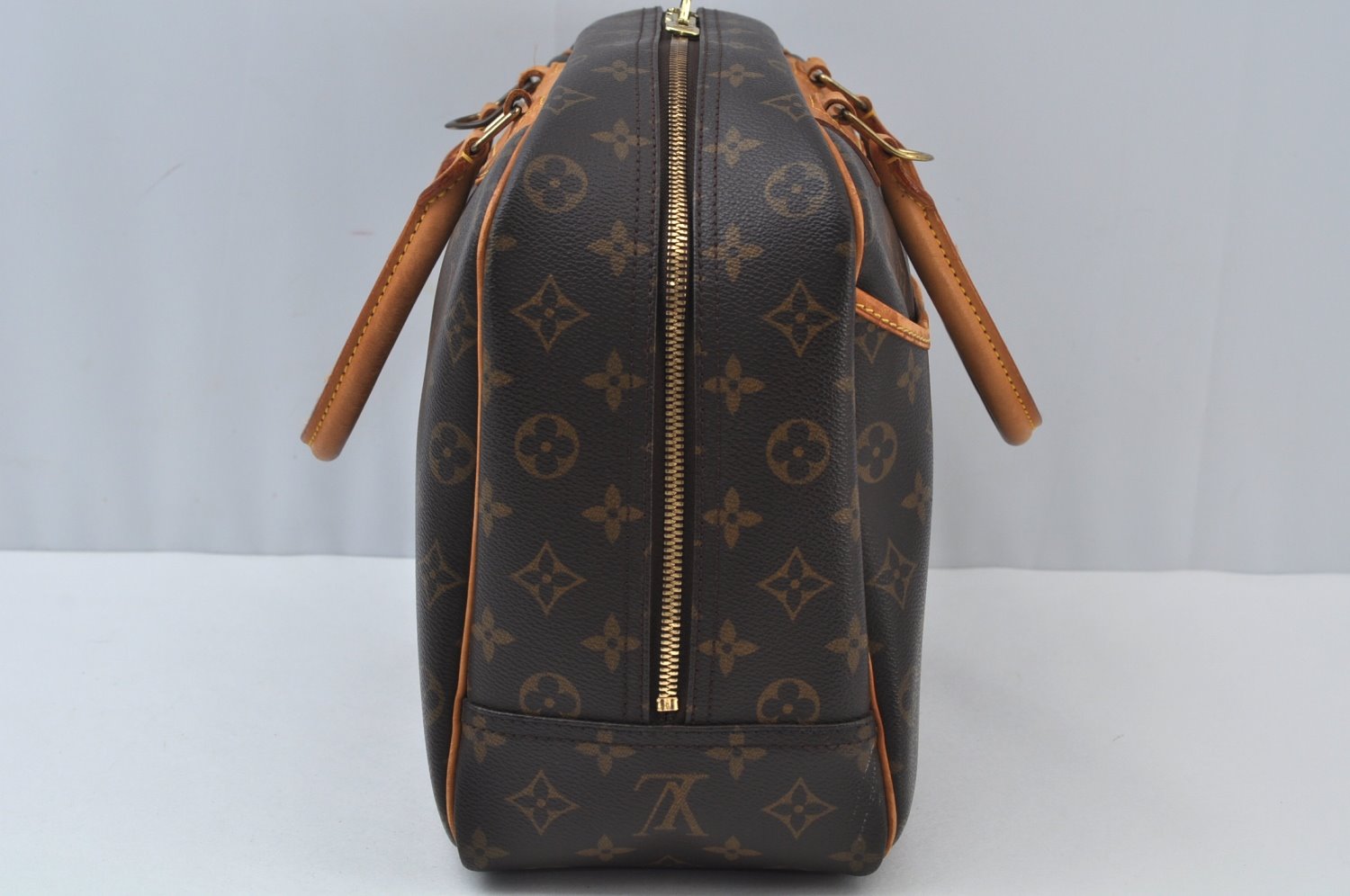 Authentic Louis Vuitton Monogram Deauville Hand Bag M47270 LV 5690I