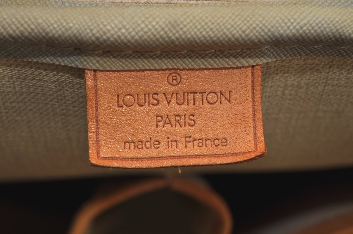Authentic Louis Vuitton Monogram Deauville Hand Bag M47270 LV 5690I