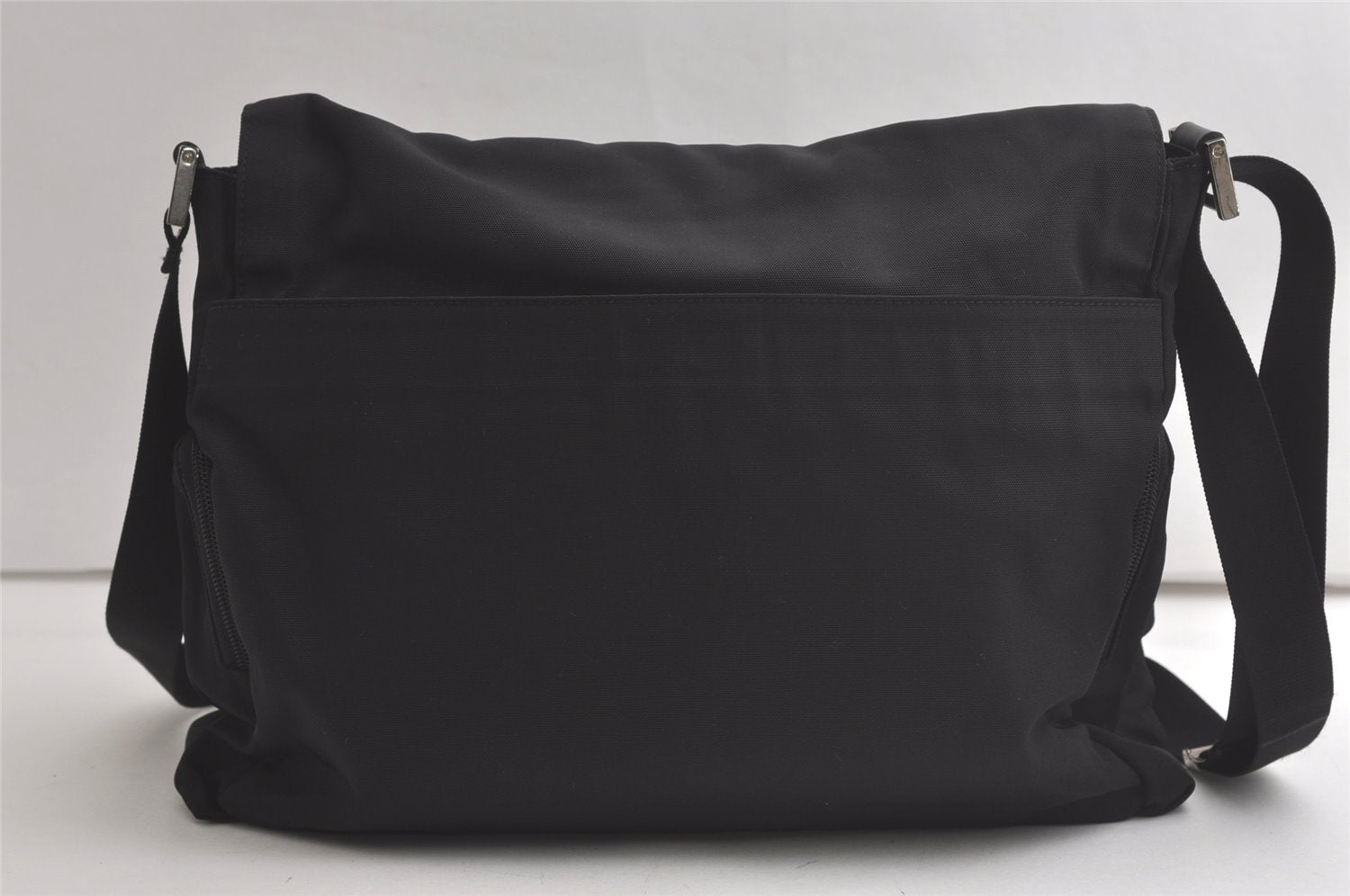 Authentic GUCCI Shoulder Cross Body Bag Purse Nylon Leather 0190340 Black 5691K