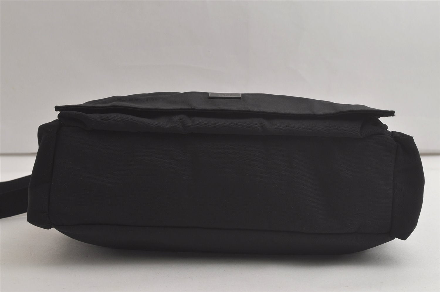 Authentic GUCCI Shoulder Cross Body Bag Purse Nylon Leather 0190340 Black 5691K
