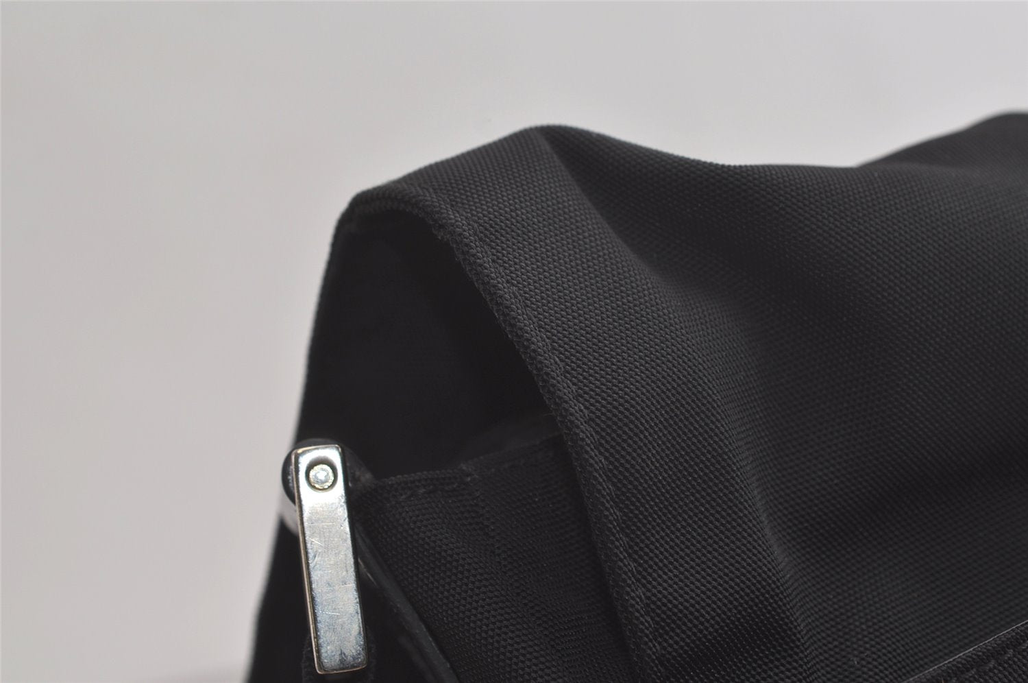 Authentic GUCCI Shoulder Cross Body Bag Purse Nylon Leather 0190340 Black 5691K