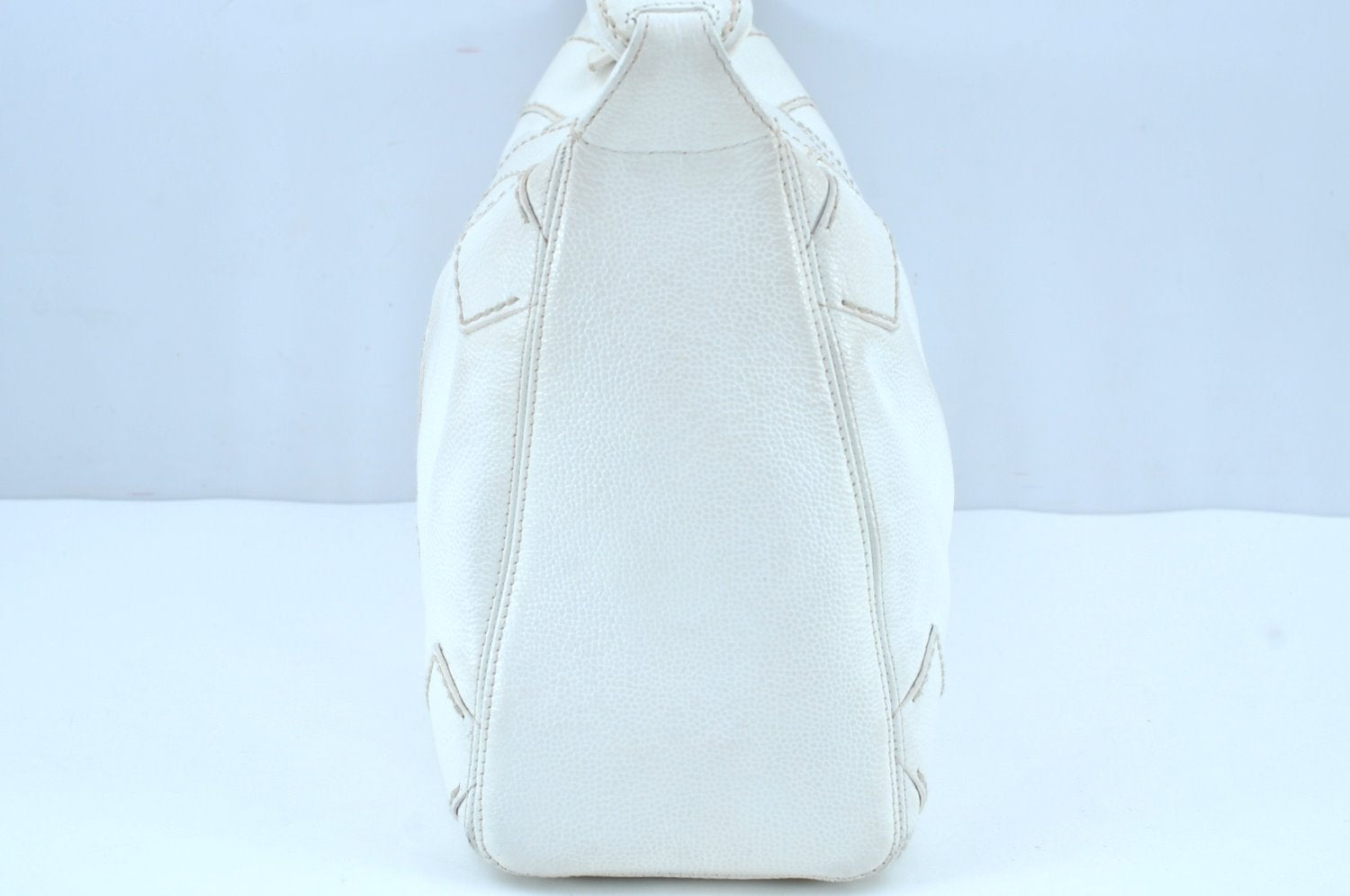 Authentic CHANEL Vintage Caviar Skin CoCo Mark Shoulder Tote Bag White 5698H