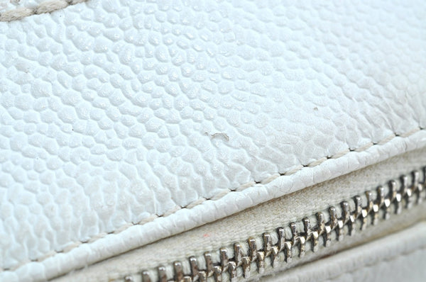 Authentic CHANEL Vintage Caviar Skin CoCo Mark Shoulder Tote Bag White 5698H