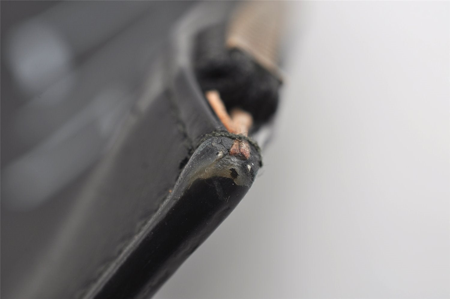 Authentic GUCCI Ghost LIFE IS GUCCI Clutch Bag Purse Leather 445597 Black 5698I