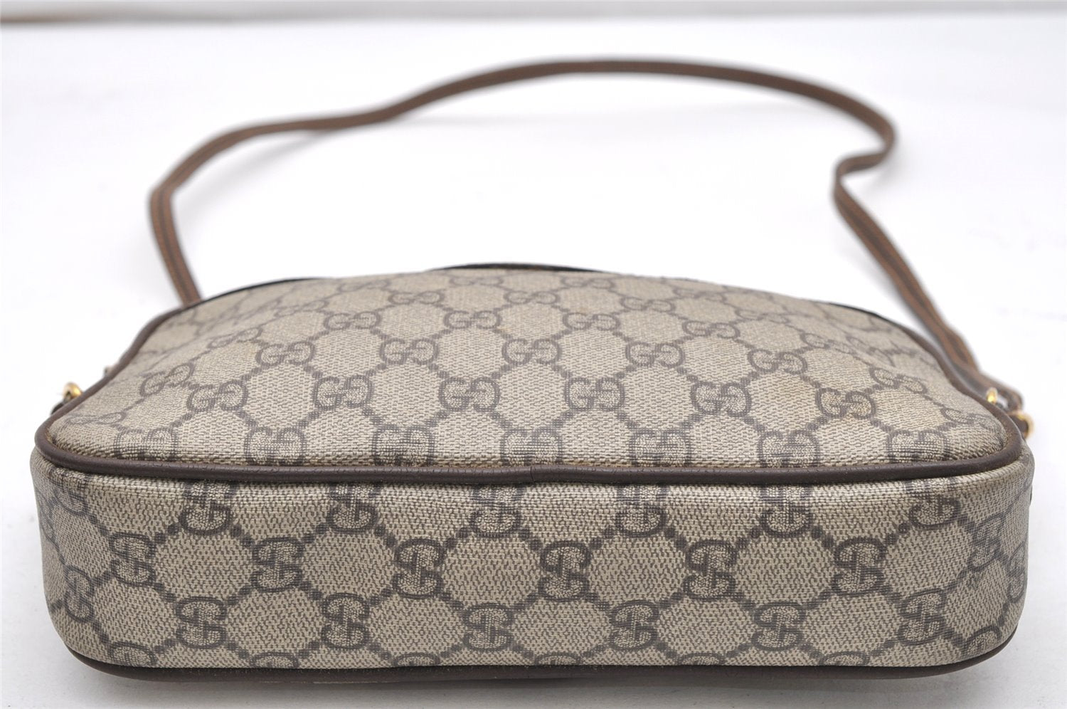 Authentic GUCCI Shoulder Cross Body Bag Purse GG PVC Leather Brown Junk 5699K