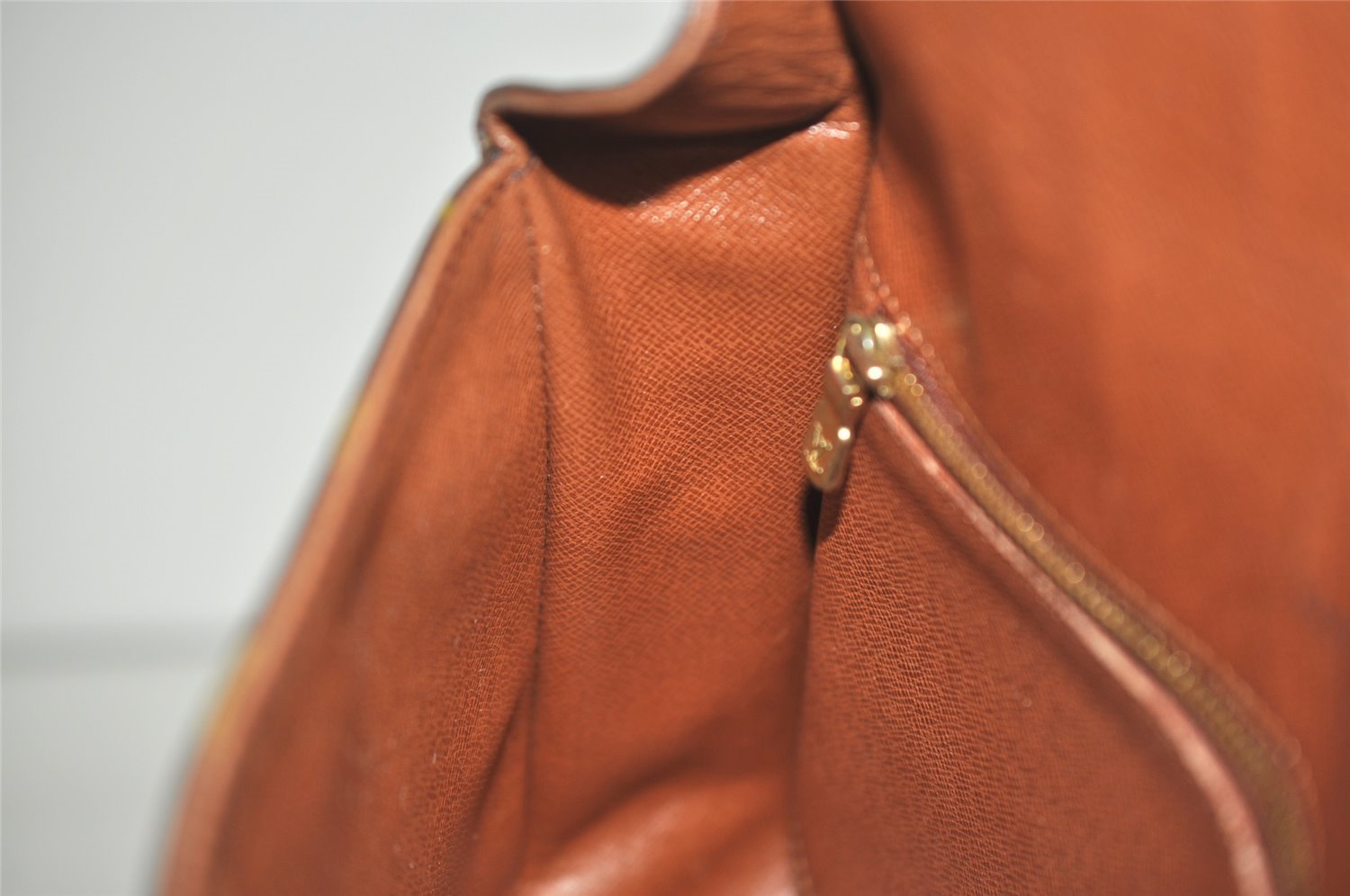 Authentic Louis Vuitton Monogram Saint Cloud GM M51242 Shoulder Cross Bag 5705I