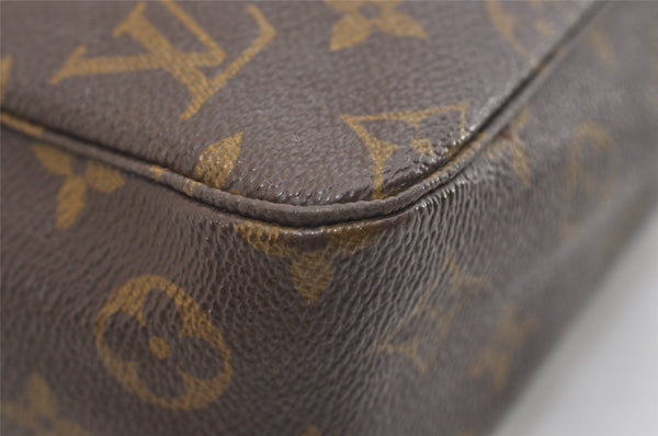 Auth Louis Vuitton Monogram Trousse Toilette 28 Clutch Hand Bag Old Model 5711J