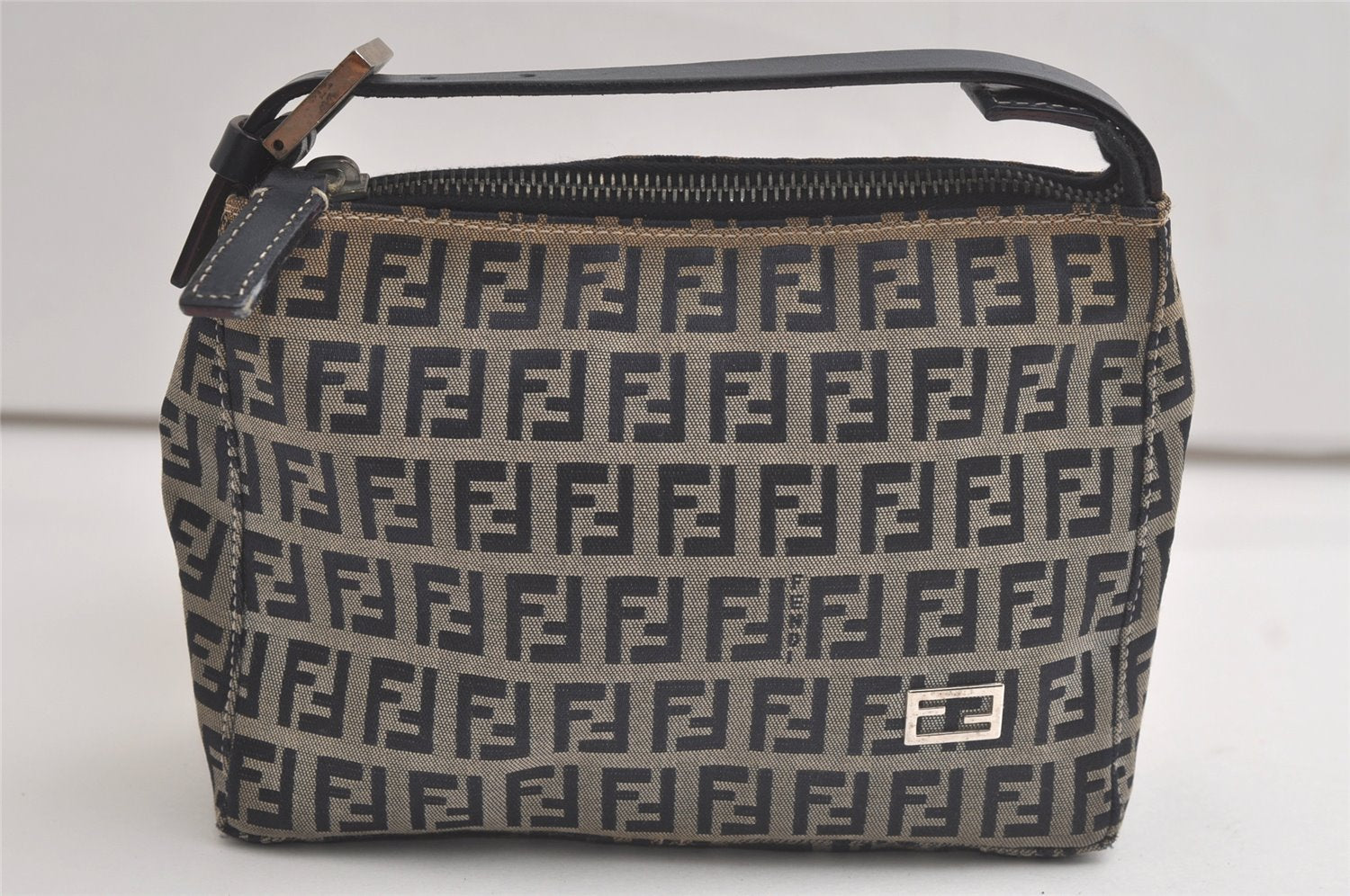 Authentic FENDI Vintage Zucchino Hand Bag Purse Canvas Leather Navy Junk 5719K