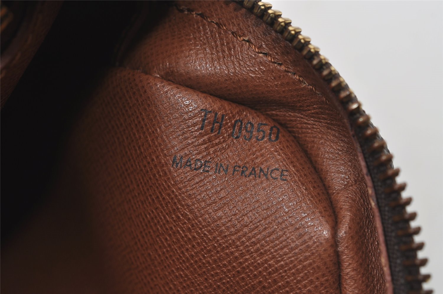 Authentic Louis Vuitton Monogram Jeune Fille GM M51225 Shoulder Cross Bag 5721I