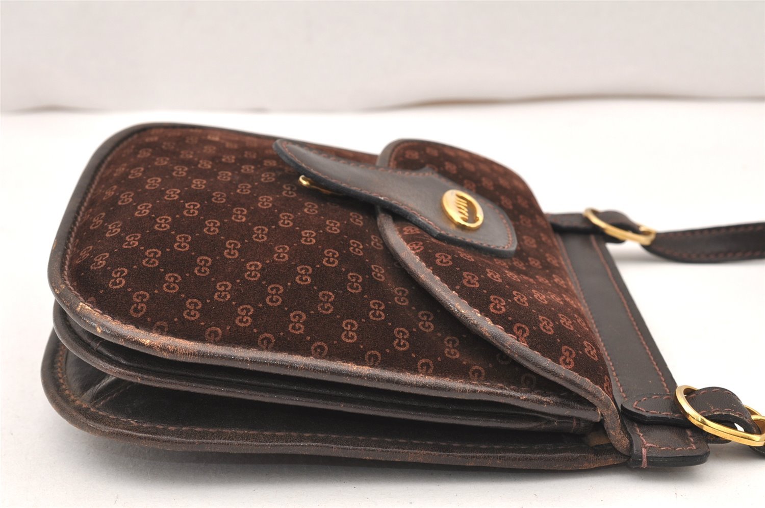 Authentic GUCCI Micro GG Suede Leather Shoulder Cross Bag Purse Brown Junk 5723K