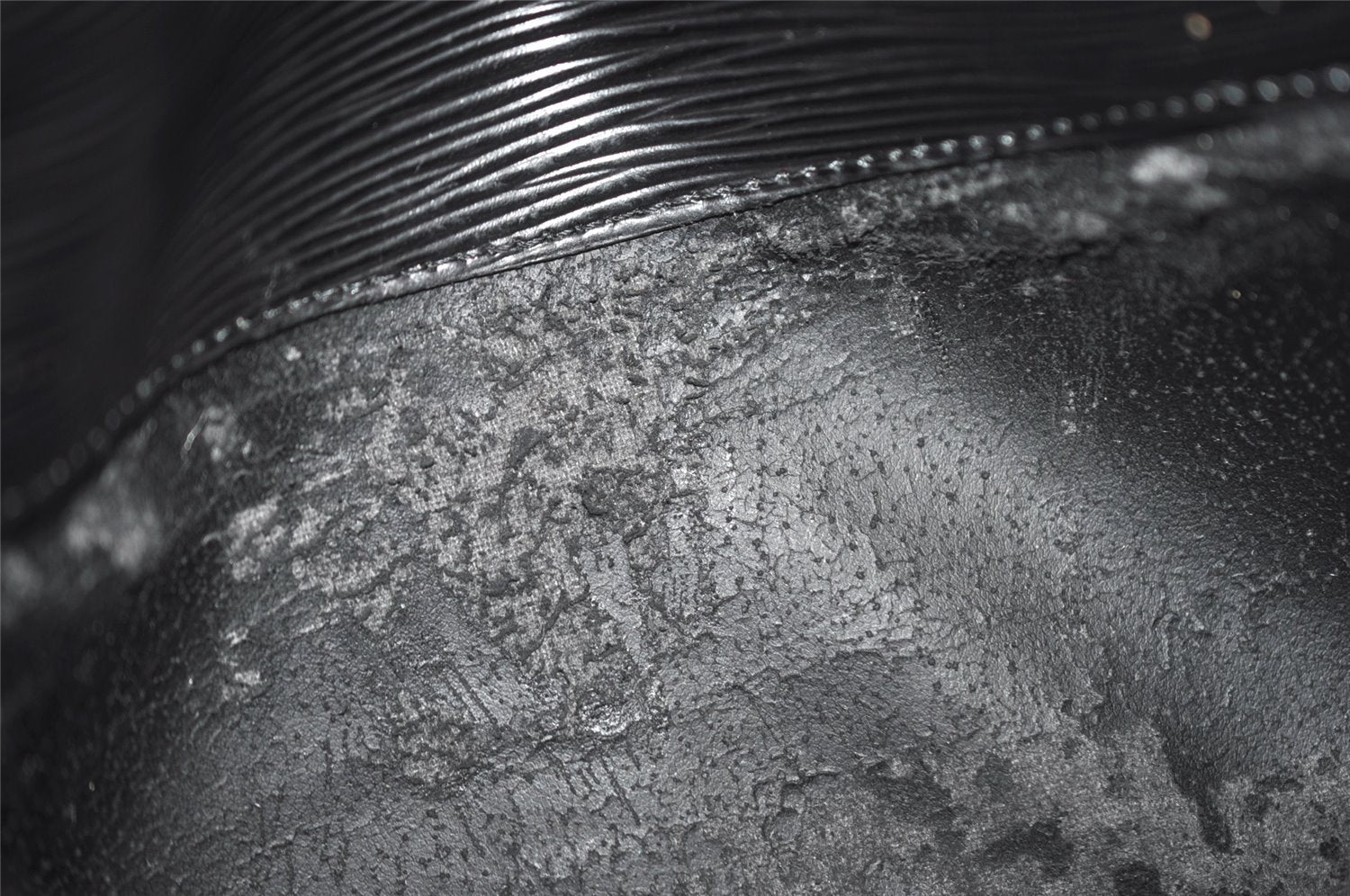 Authentic Louis Vuitton Epi Arts Deco Clutch Hand Bag Black M52632 LV 5727I