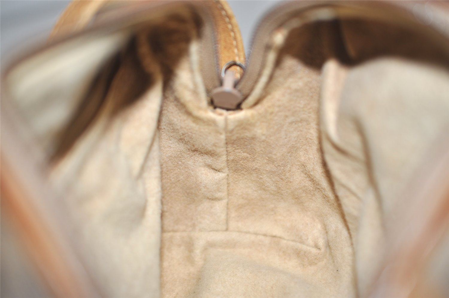 Authentic GUCCI Micro GG PVC Leather Shoulder Cross Body Bag Purse Brown 5728J