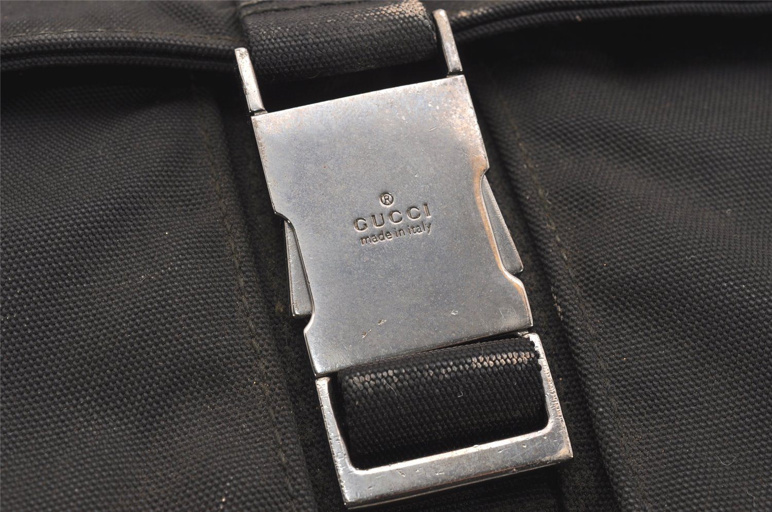 Authentic GUCCI Shoulder Cross Body Bag Nylon Leather Black Junk 5731J