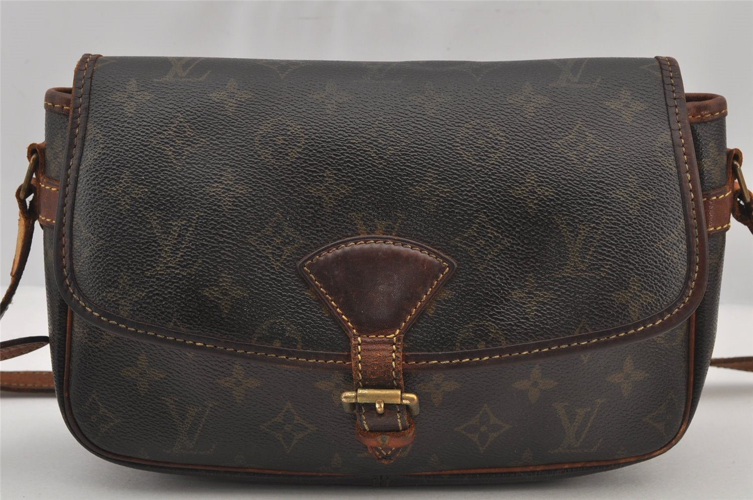 Authentic Louis Vuitton Monogram Sologne Shoulder Cross Body Bag M42250 LV 5732J