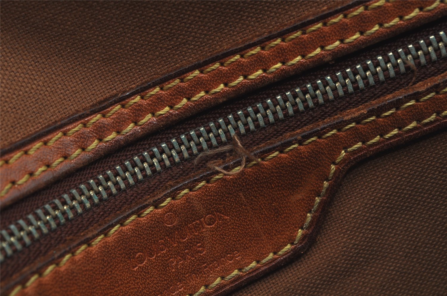 Authentic Louis Vuitton Monogram Sologne Shoulder Cross Body Bag M42250 LV 5732J