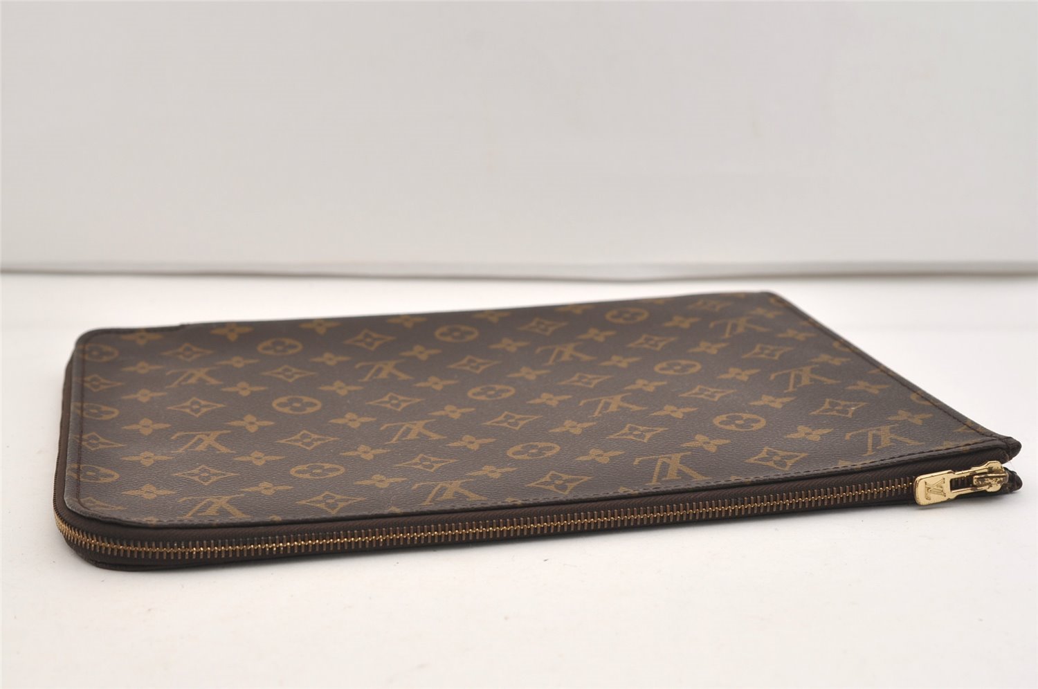 Authentic Louis Vuitton Monogram Poche Documents 33 M53457 Document Case 5735J