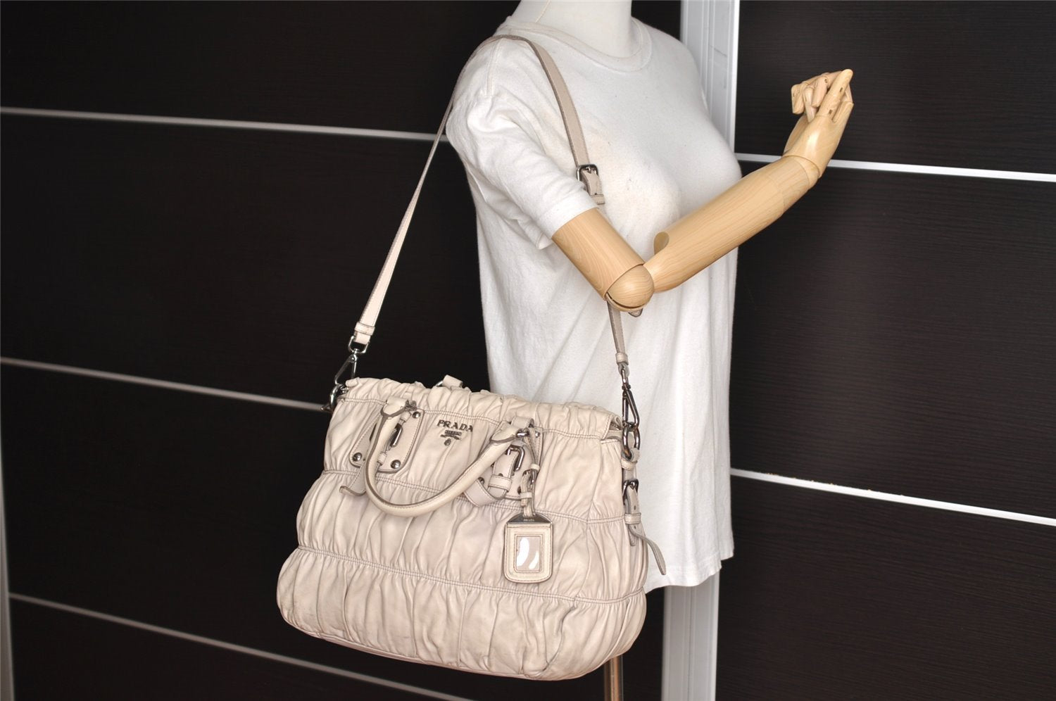 Authentic PRADA Nappa Gaufre 2Way Shoulder Hand Bag Leather White 5736I