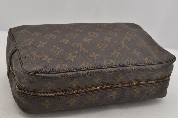Auth Louis Vuitton Monogram Trousse Toilette 28 Clutch Hand Bag M47522 LV 5738J