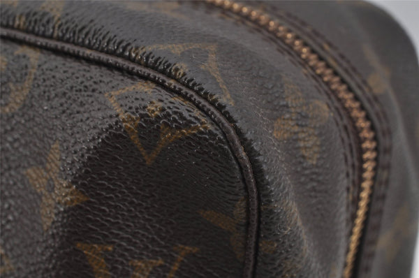Auth Louis Vuitton Monogram Trousse Toilette 28 Clutch Hand Bag M47522 LV 5738J