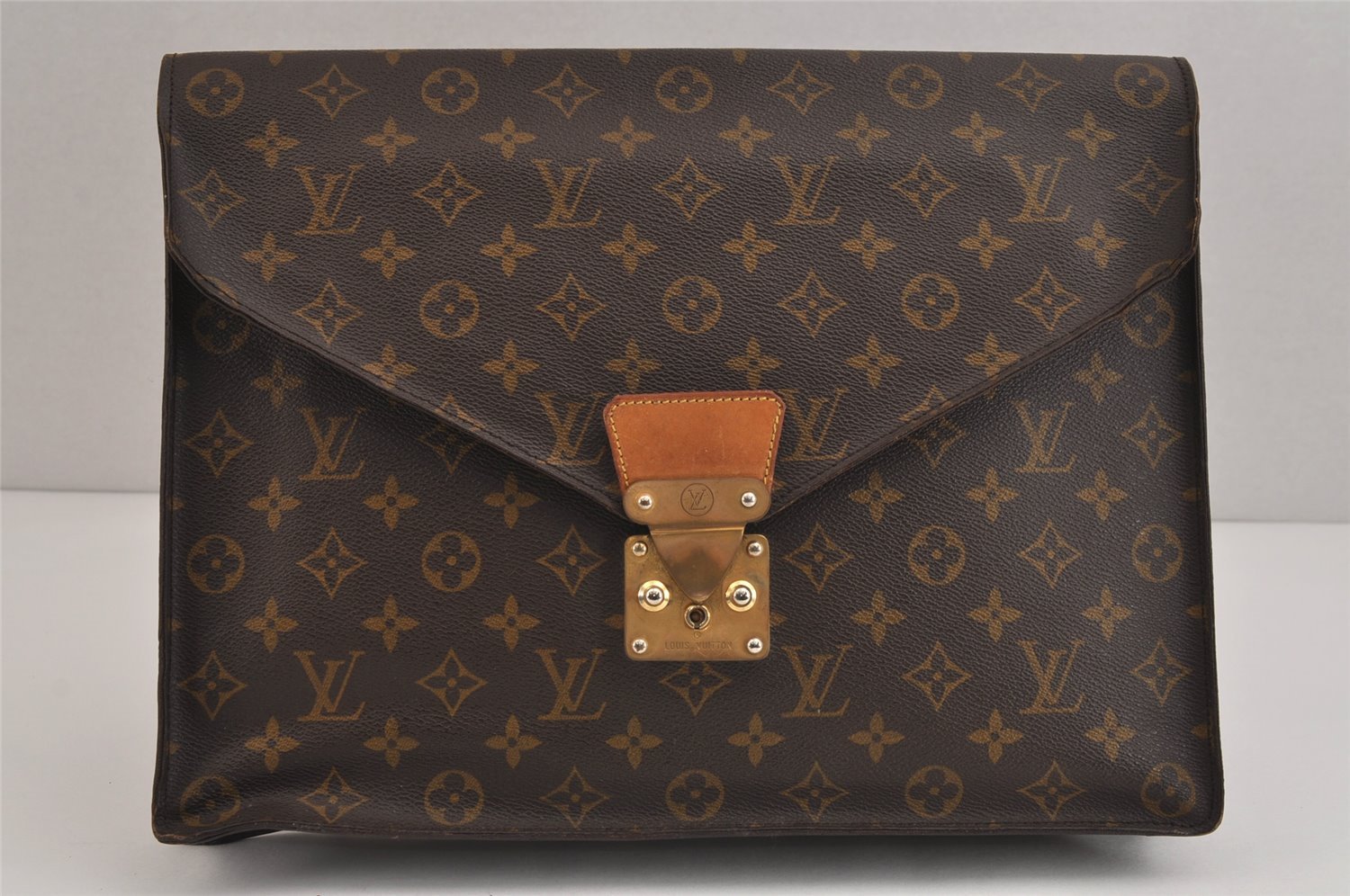Authentic Louis Vuitton Monogram Porte Documents Senateur M53335 Briefcase 5743J