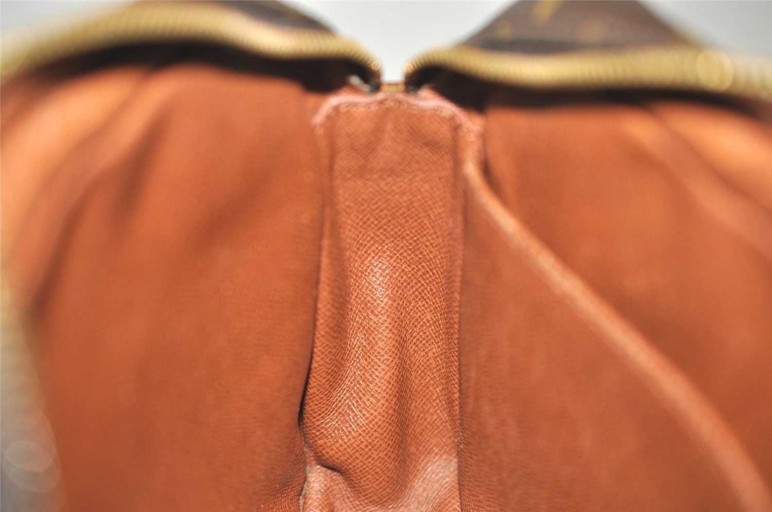 Authentic Louis Vuitton Monogram Compiegne 23 Clutch Hand Bag M51847 LV 5745I