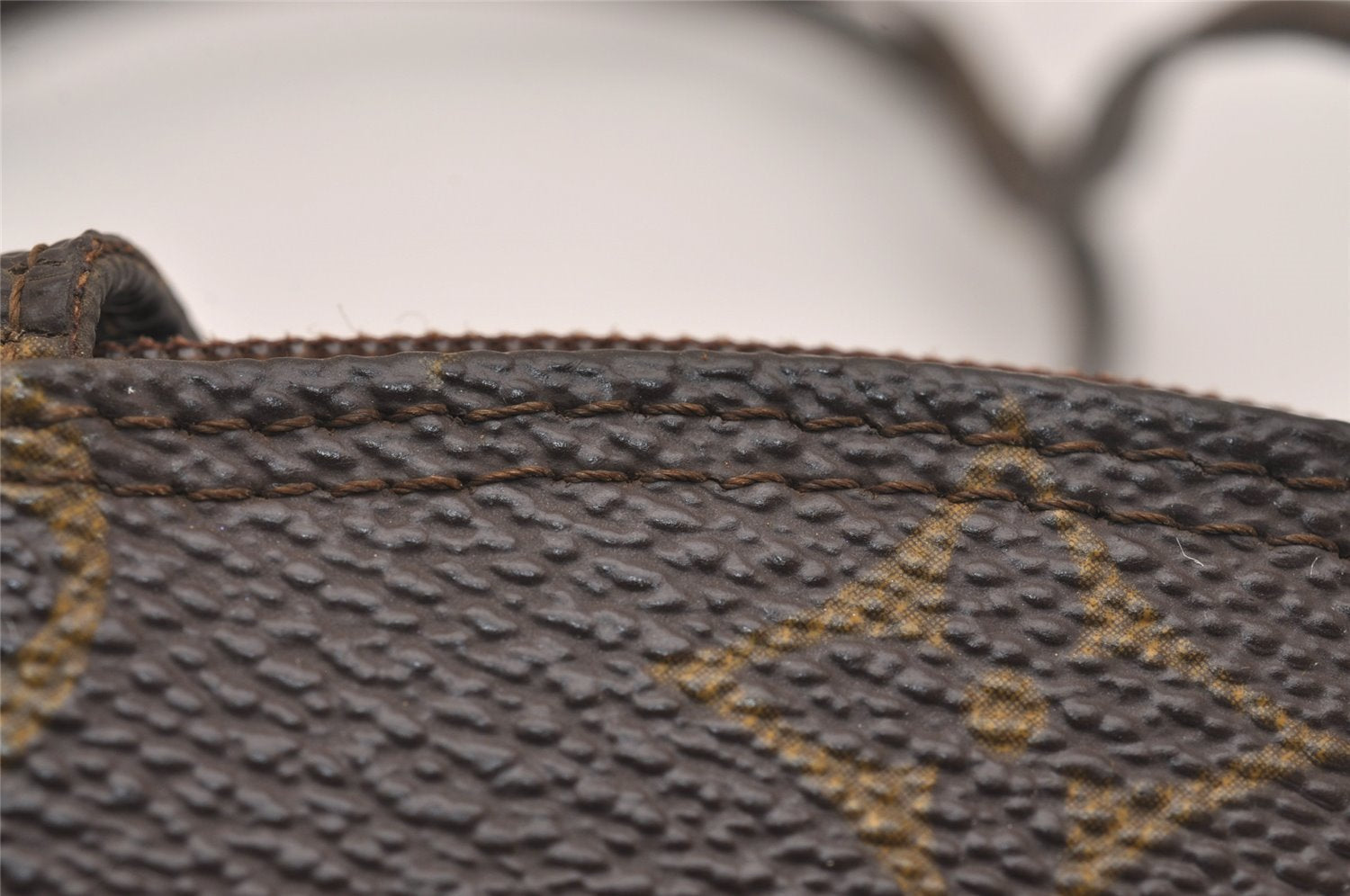 Auth Louis Vuitton Monogram Pochette Secret Shoulder Bag Old Model Junk 5748J