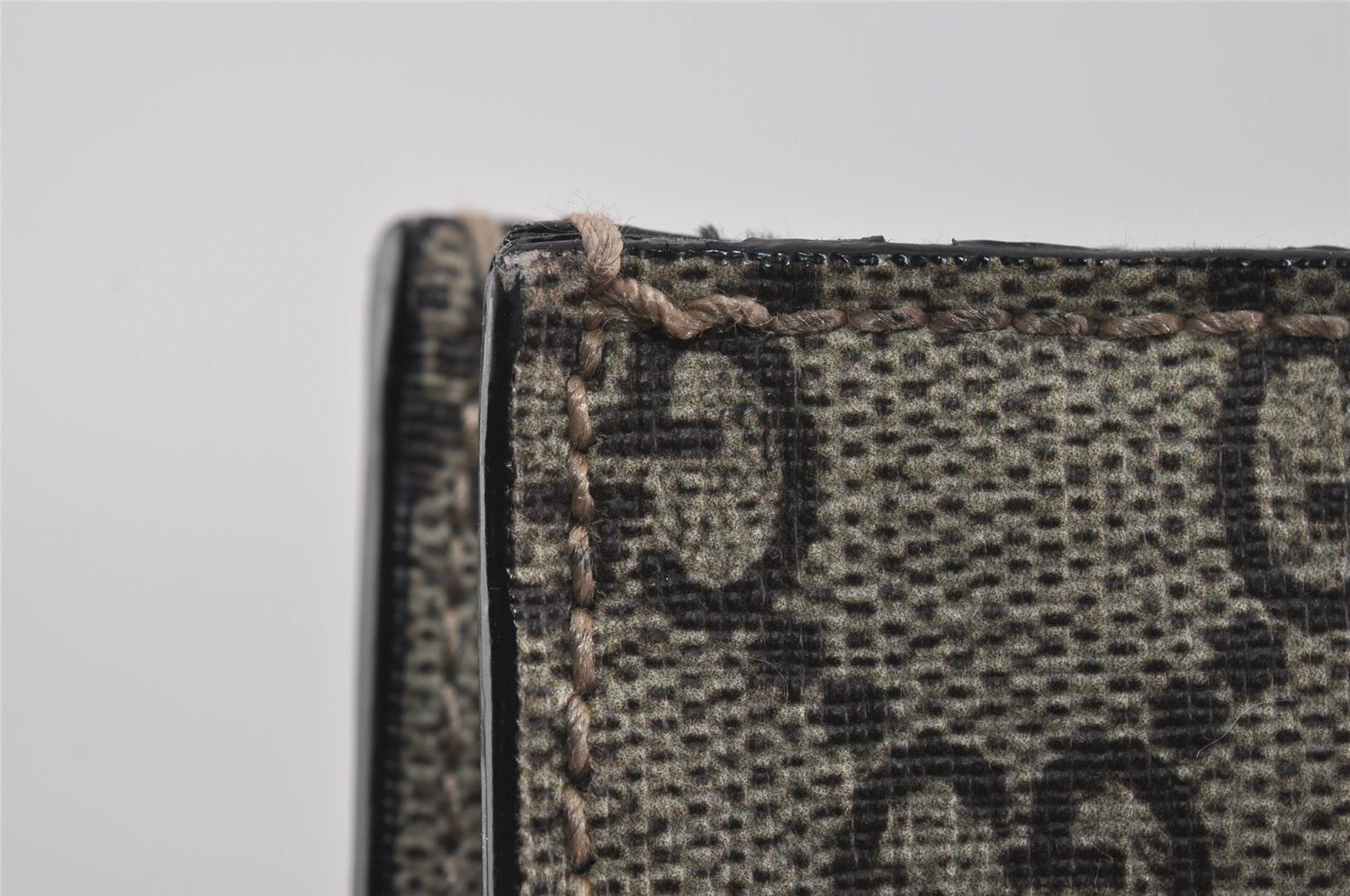 Authentic GUCCI Wolf Pattern 2Way Tote Bag GG PVC Leather 450950 Brown 5750I