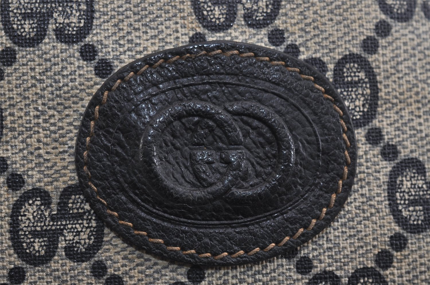 Authentic GUCCI Shoulder Cross Body Bag Purse GG PVC Leather Navy Blue 5756J