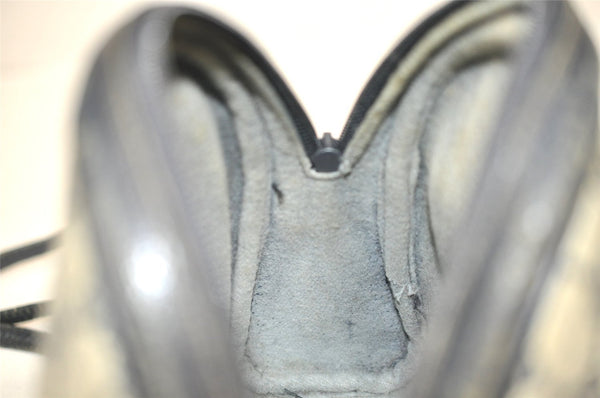 Authentic GUCCI Shoulder Cross Body Bag Purse GG PVC Leather Navy Blue 5756J