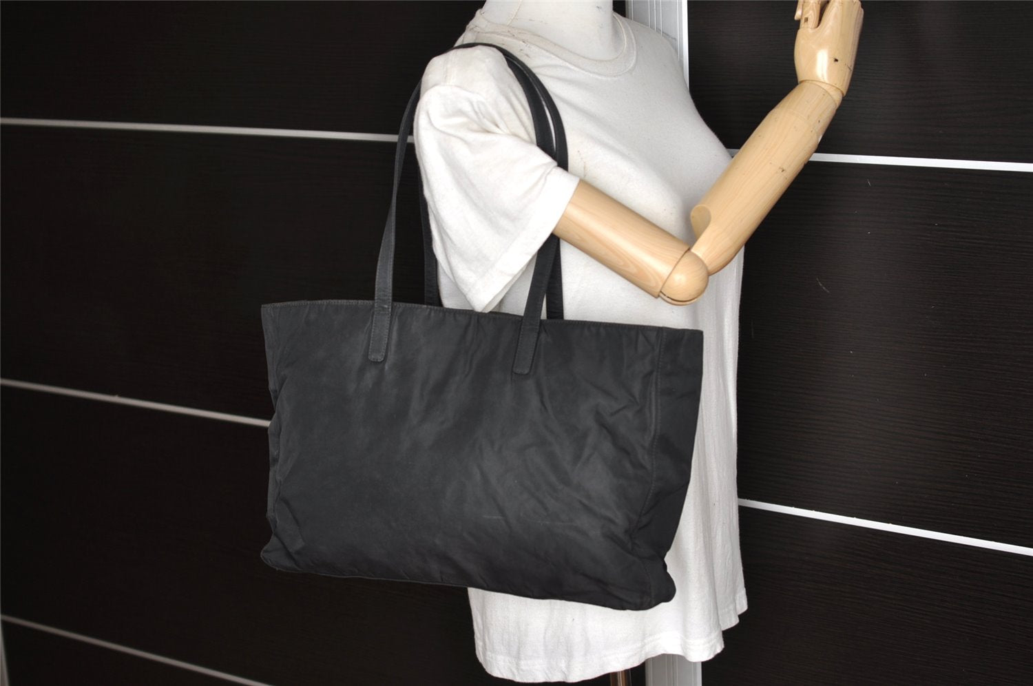 Authentic PRADA Vintage Nylon Tessuto Leather Shoulder Tote Bag Black 5759K