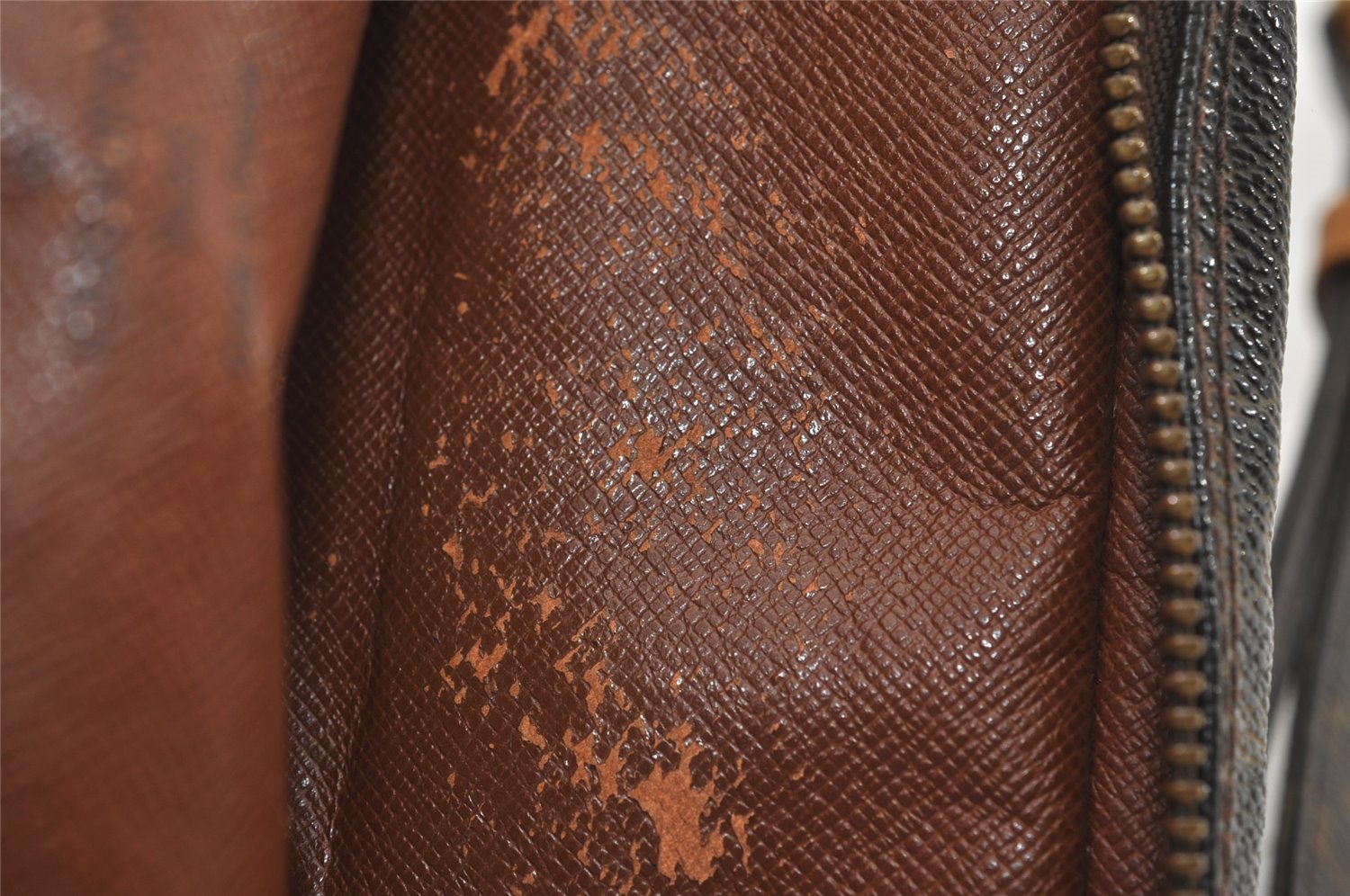 Authentic Louis Vuitton Monogram Amazone Shoulder Cross Body Bag M45236 LV 5761J