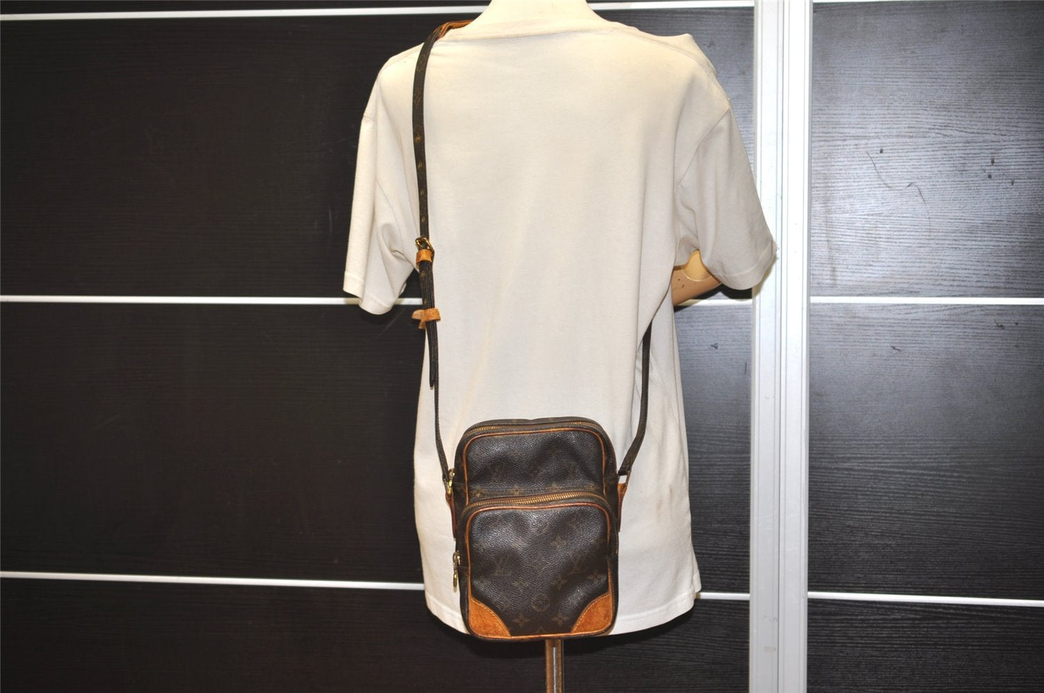 Authentic Louis Vuitton Monogram Amazone Shoulder Cross Body Bag M45236 LV 5761J