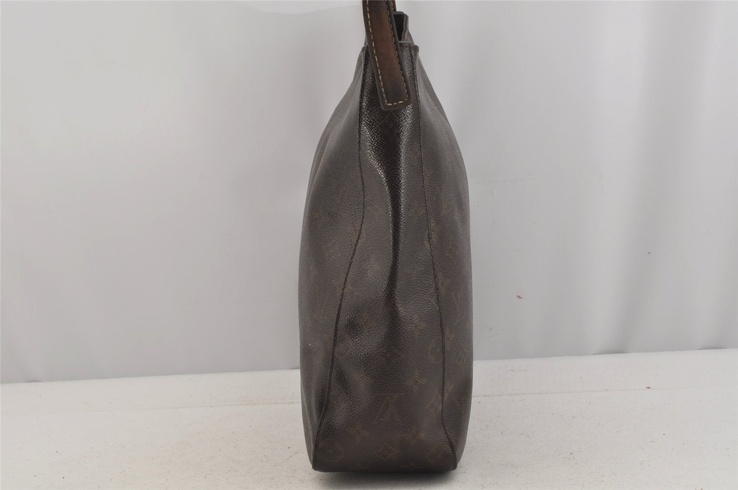 Authentic Louis Vuitton Monogram Looping GM Shoulder Bag M51145 Junk 5764J