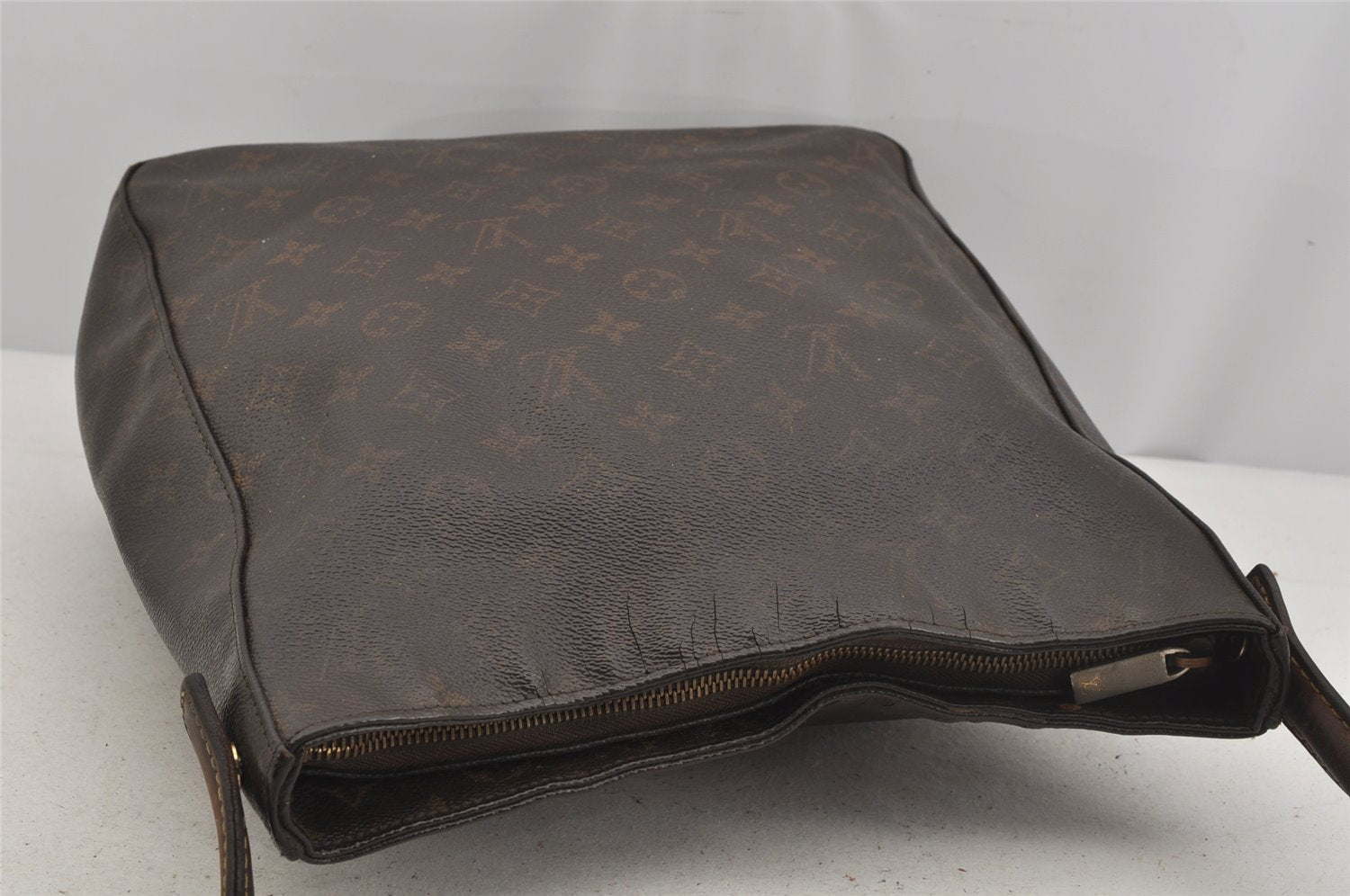 Authentic Louis Vuitton Monogram Looping GM Shoulder Bag M51145 Junk 5764J