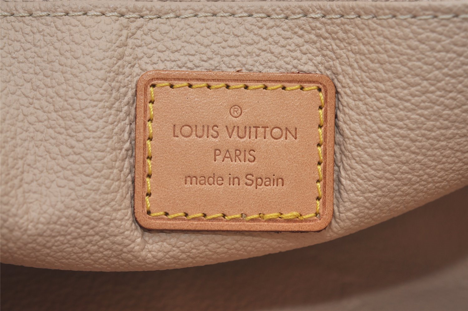 Authentic Louis Vuitton Monogram Pochette Cosmetic Pouch M47515 LV 5765I