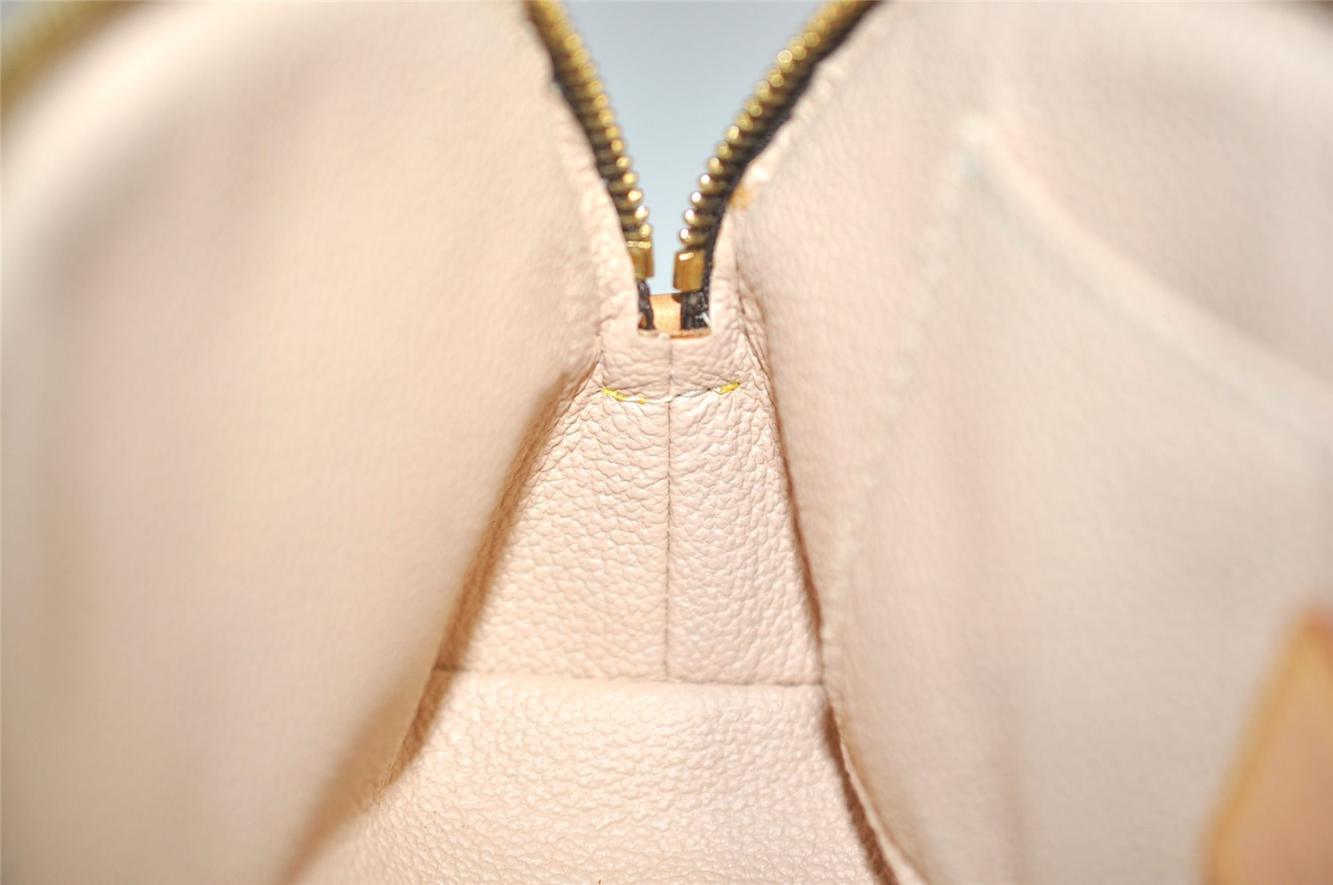 Authentic Louis Vuitton Monogram Pochette Cosmetic Pouch M47515 LV 5765I