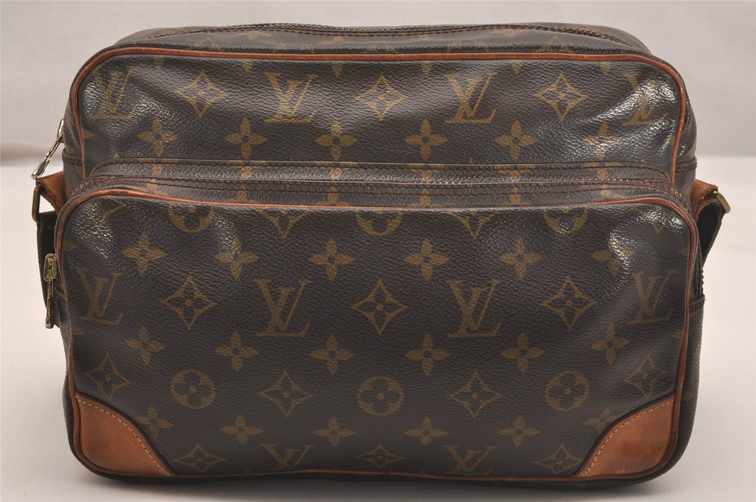 Authentic Louis Vuitton Monogram Nile Shoulder Cross Body Bag M45244 LV 5766J