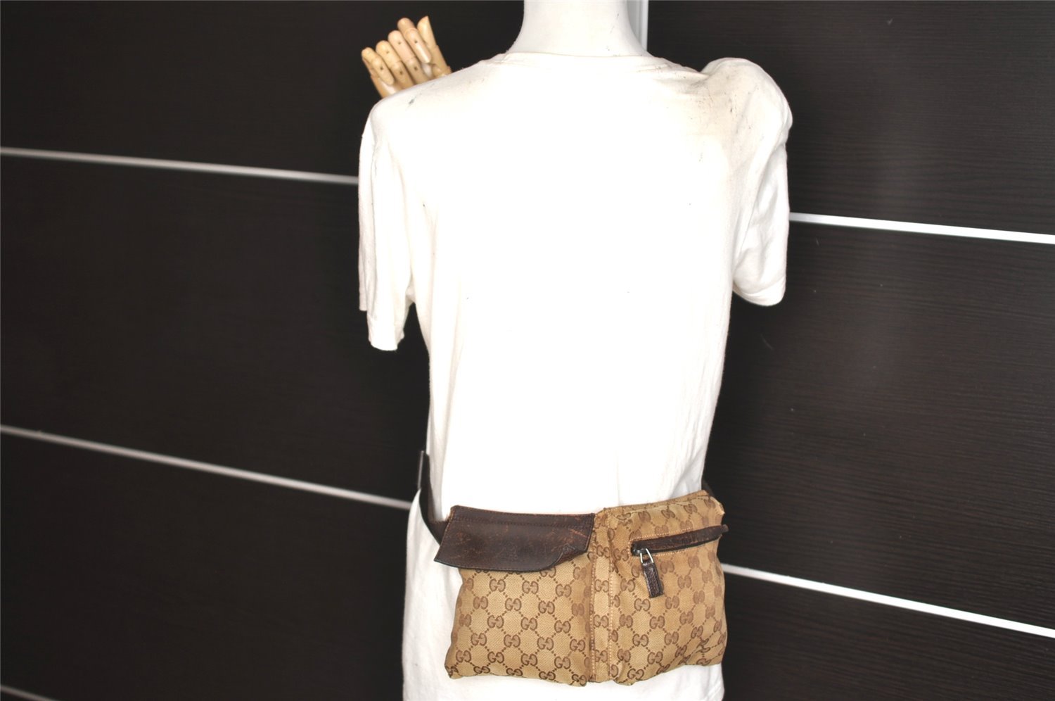 Authentic GUCCI Waist Body Bag Purse GG Canvas Leather 28566 Brown 5767K