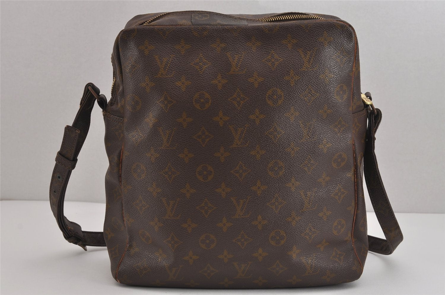 Authentic Louis Vuitton Monogram Marceau Shoulder Cross Body Bag M40264 LV 5769J