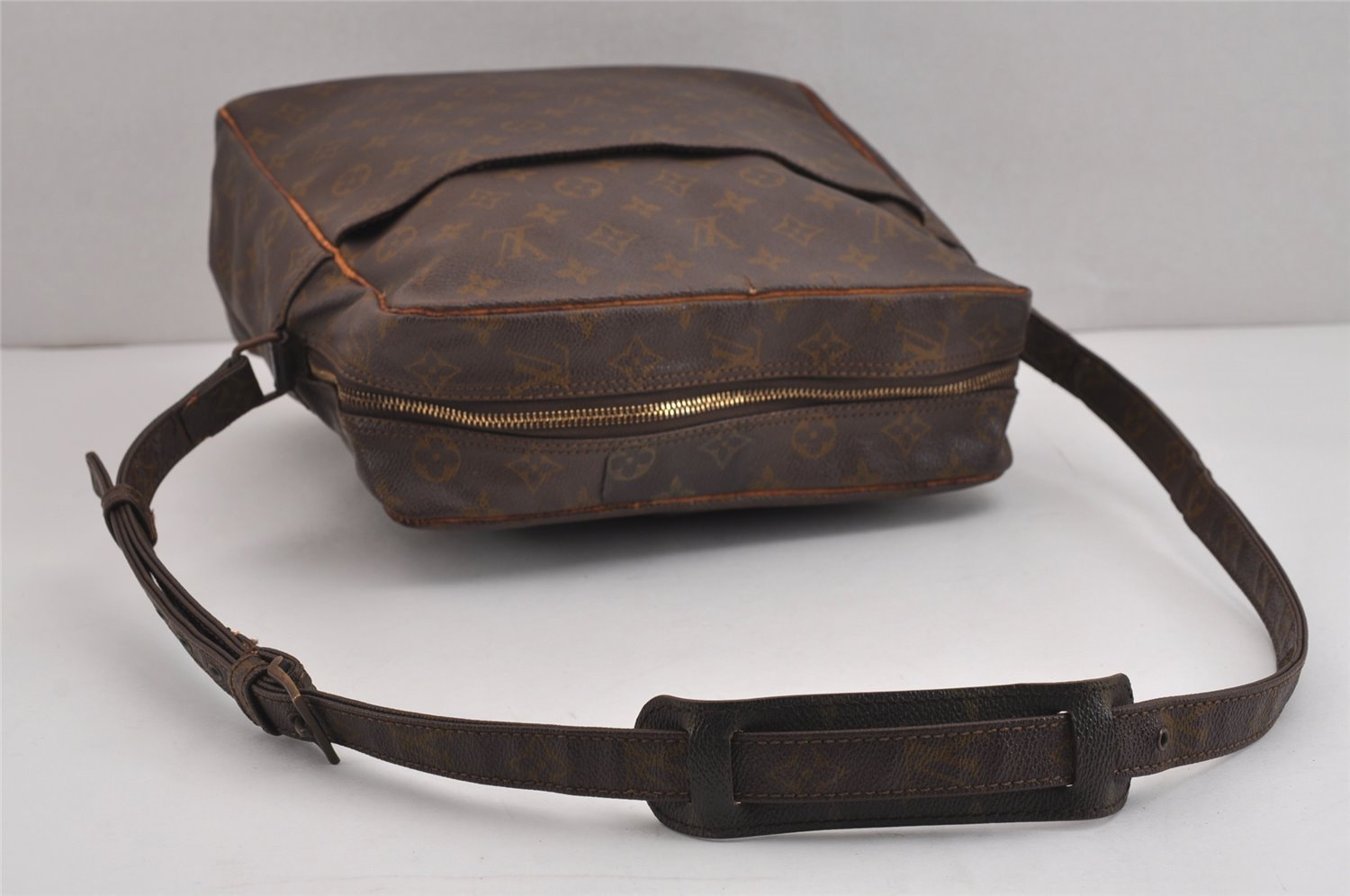 Authentic Louis Vuitton Monogram Marceau Shoulder Cross Body Bag M40264 LV 5769J